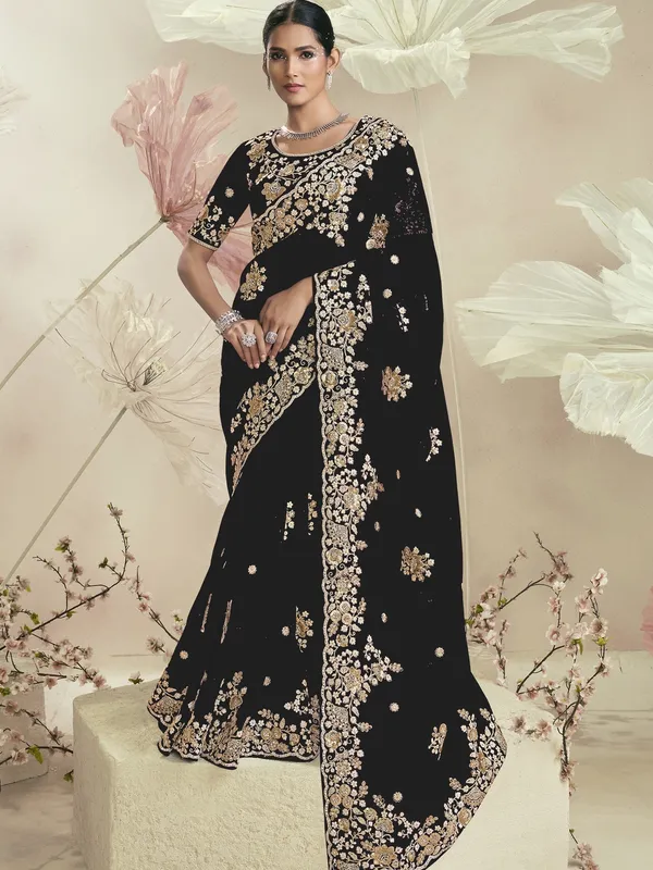 Suha_Womens_Premium_Fashion_Ethnic_Black_Color_Saree