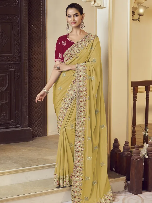 Suha_Womens_Premium_Fashion_Ethnic_Yellow_Color_Saree