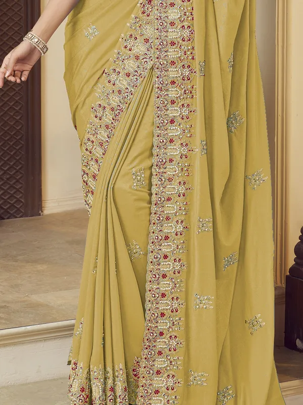 Suha_Womens_Premium_Fashion_Ethnic_Yellow_Color_Saree