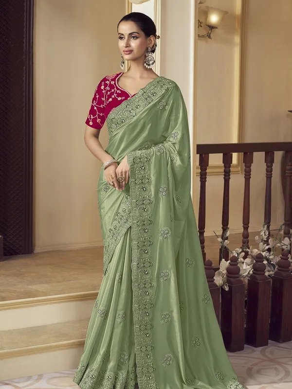 Suha_Womens_Premium_Fashion_Ethnic_Green_Color_Saree