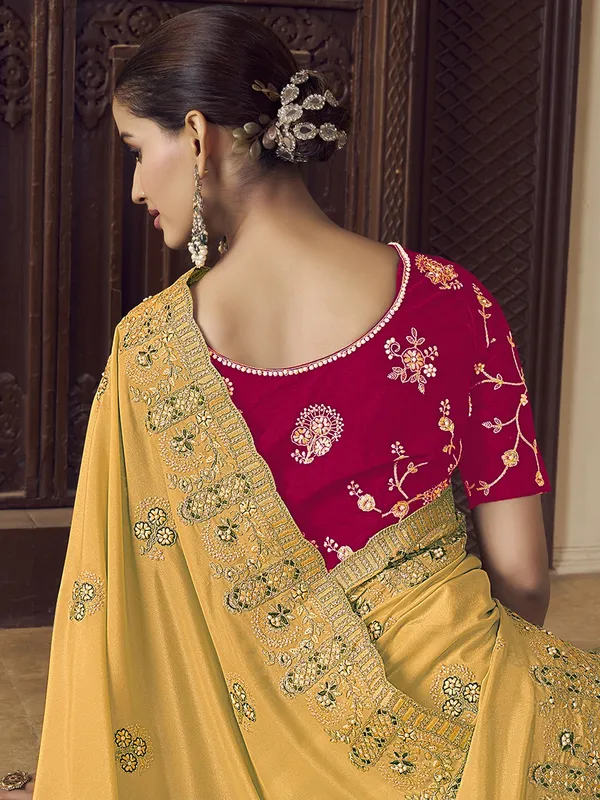 Suha_Womens_Premium_Fashion_Ethnic_Yellow_Color_Saree