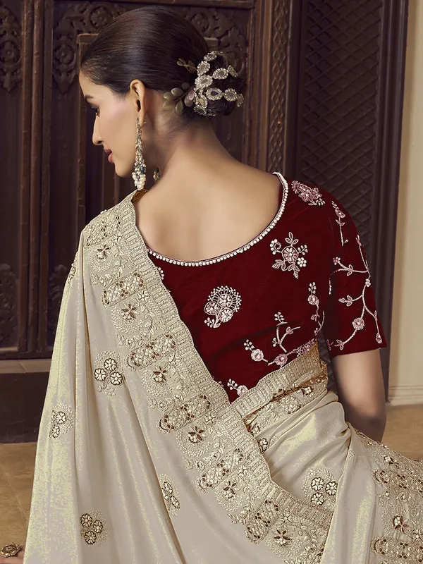 Suha_Womens_Premium_Fashion_Ethnic_Gold_Color_Saree