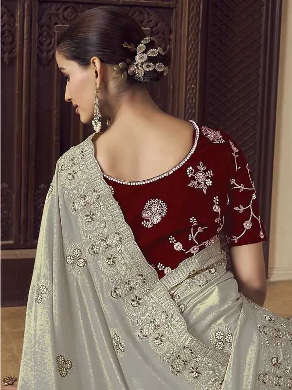 Suha_Womens_Premium_Fashion_Ethnic_Grey_Color_Saree