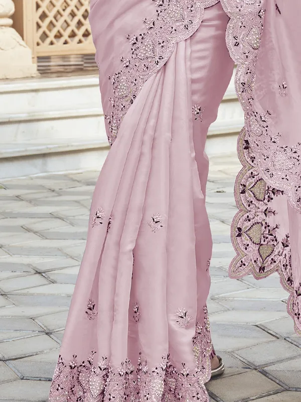Suha_Womens_Premium_Fashion_Ethnic_Pink_Color_Saree