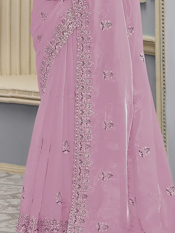 Suha_Womens_Premium_Fashion_Ethnic_Pink_Color_Saree