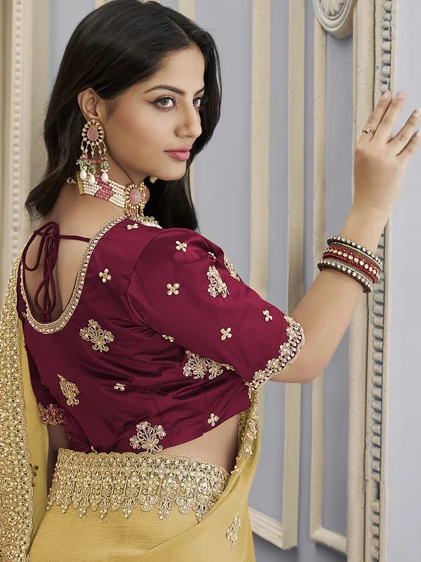 Suha_Womens_Premium_Fashion_Ethnic_Yellow_Color_Saree