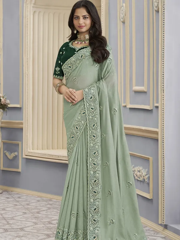 Suha_Womens_Premium_Fashion_Ethnic_Green_Color_Saree