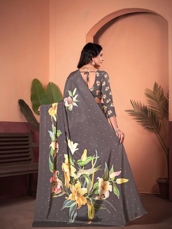 Suha_Womens_Fashion_Ethnic_Multicolor_Printed_Saree