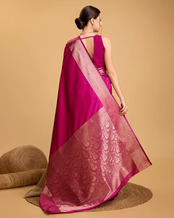Pink_Cotton_Silk_Woven_Kanjivaram_Saree_With_Unstitched_Blouse_For_Women