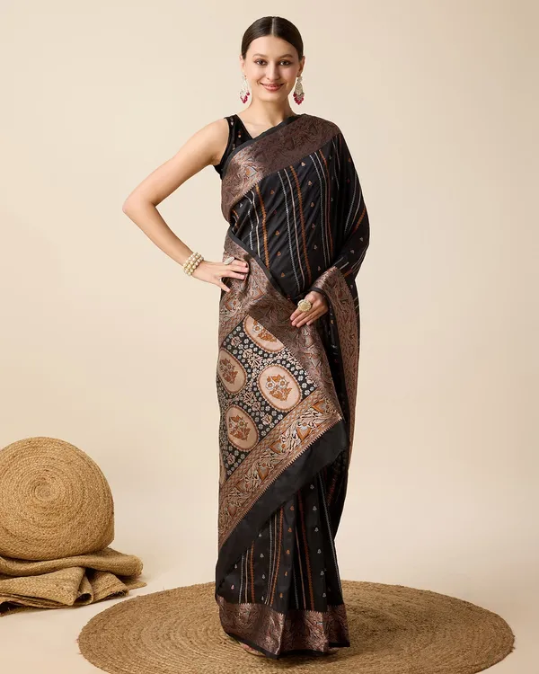 Black_Cotton_Silk_Woven_Kanjivaram_Saree_With_Unstitched_Blouse_For_Women