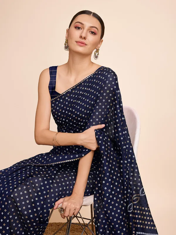 Dark_Blue_Cotton_Silk_Printed_Kota_Doria_Saree_With_Unstitched_Blouse_For_Women