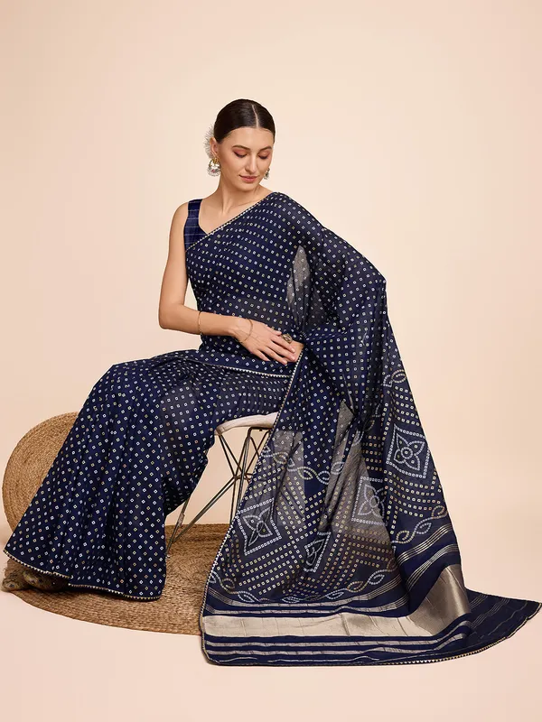 Dark_Blue_Cotton_Silk_Printed_Kota_Doria_Saree_With_Unstitched_Blouse_For_Women