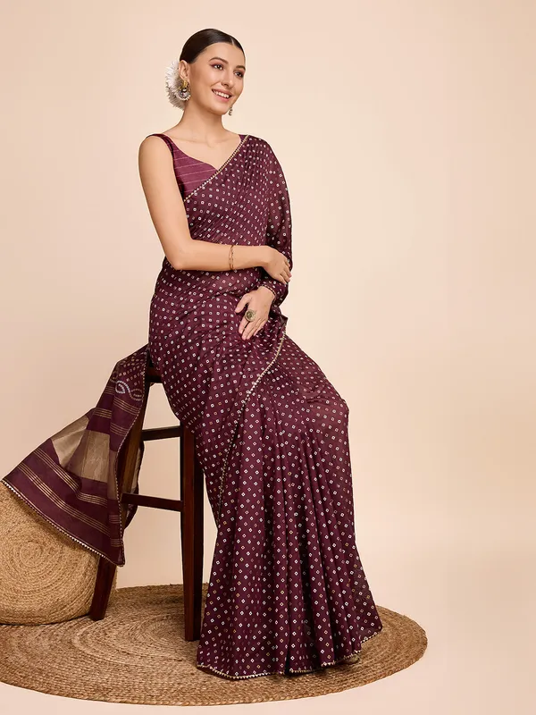 Maroon_Cotton_Silk_Printed_Bandhani_Saree_With_Unstitched_Blouse_For_Women