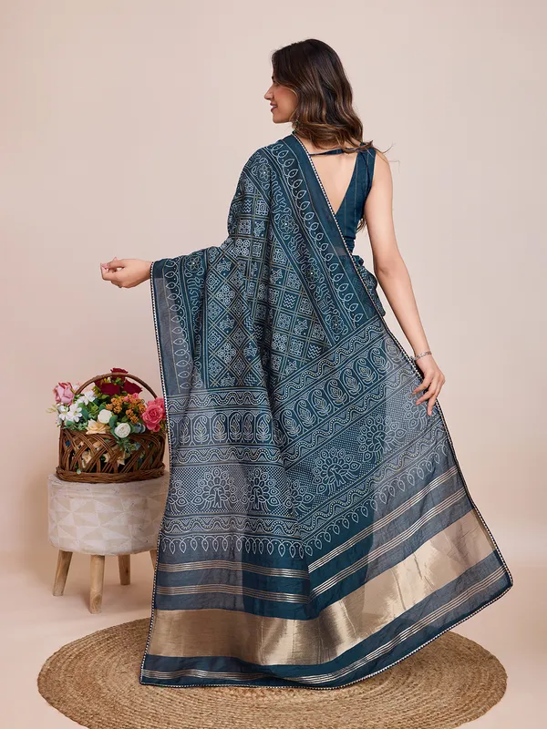 Blue_Cotton_Silk_Printed_Patola_Saree_With_Unstitched_Blouse_For_Women