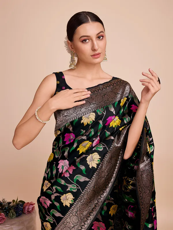 Black_Cotton_Silk_Woven_Kota_Doria_Saree_With_Unstitched_Blouse_For_Women