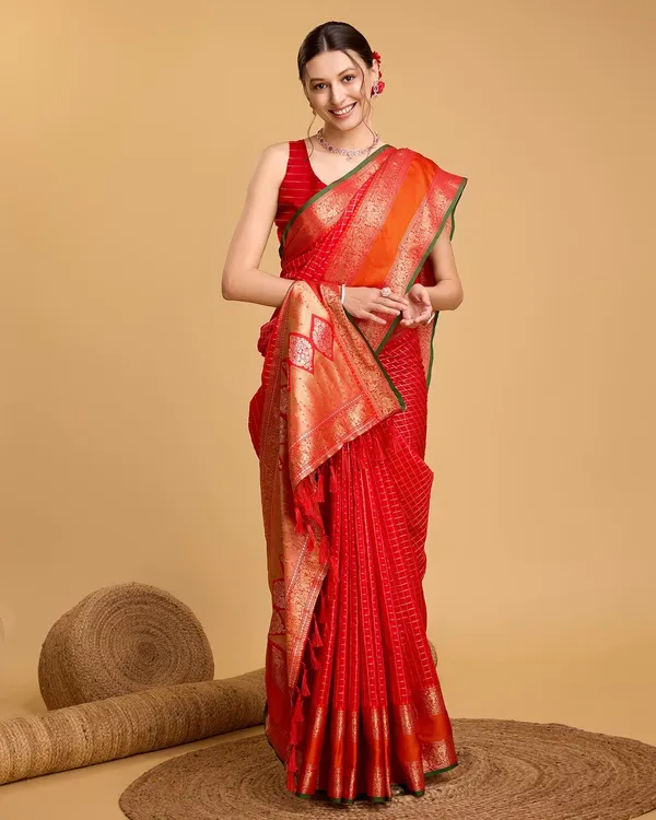 Red_Cotton_Silk_Woven_Kanjivaram_Saree_With_Unstitched_Blouse_For_Women