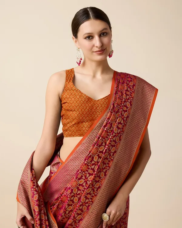 Pink_Cotton_Silk_Woven_Patola_Saree_With_Unstitched_Blouse_For_Women