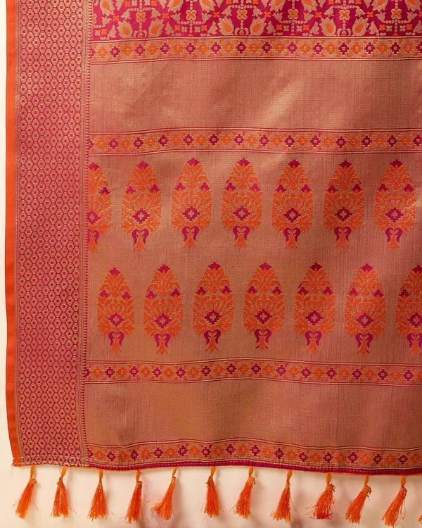 Pink_Cotton_Silk_Woven_Patola_Saree_With_Unstitched_Blouse_For_Women