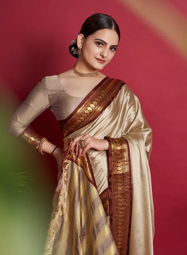 Multicolor_Cotton_Silk_Woven_Kanjivaram_Saree_With_Unstitched_Blouse_For_Women