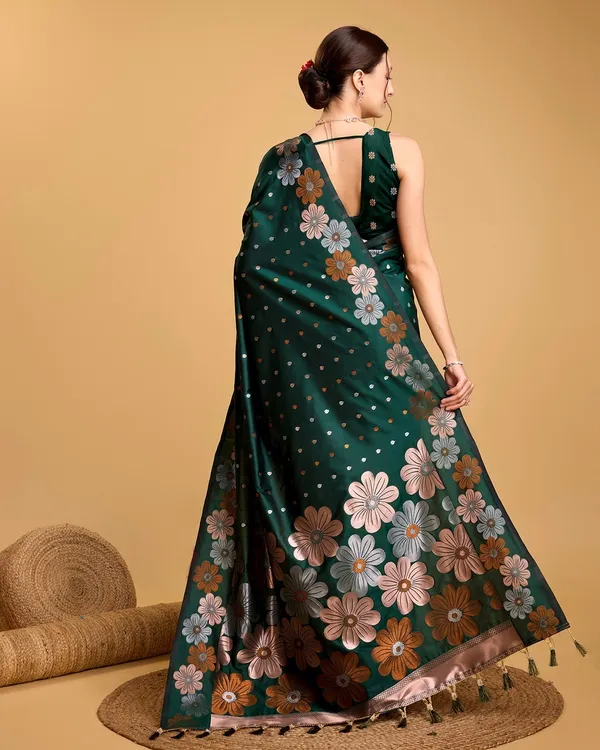 Green_Cotton_Silk_Woven_Kanjivaram_Saree_With_Unstitched_Blouse_For_Women