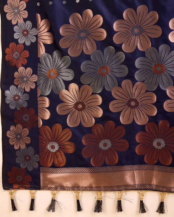 Dark_Blue_Cotton_Silk_Woven_Kanjivaram_Saree_With_Unstitched_Blouse_For_Women