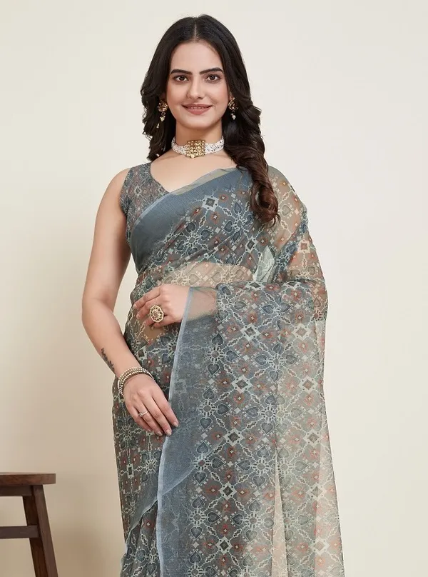 Grey_Cotton_Silk_Printed_Banarasi_Saree_With_Unstitched_Blouse_For_Women