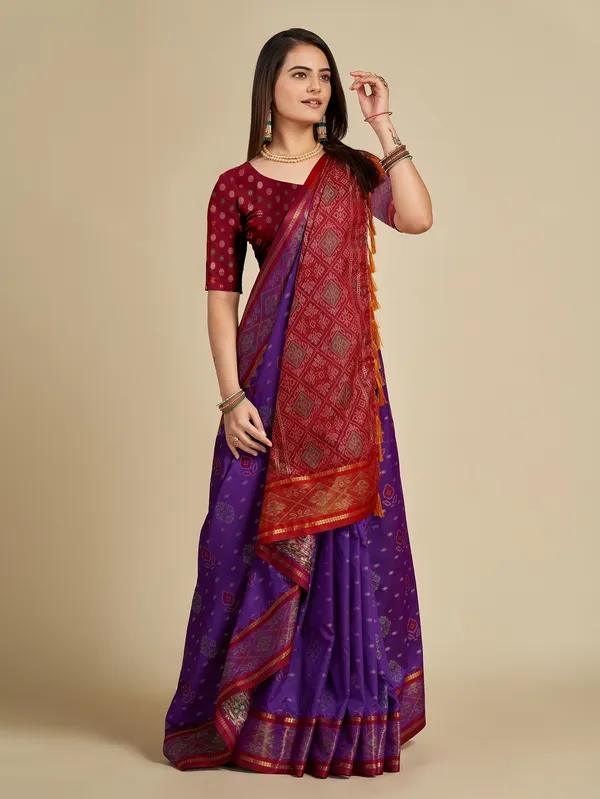 Purple_Cotton_Silk_Woven_Patola_Saree_With_Unstitched_Blouse_For_Women