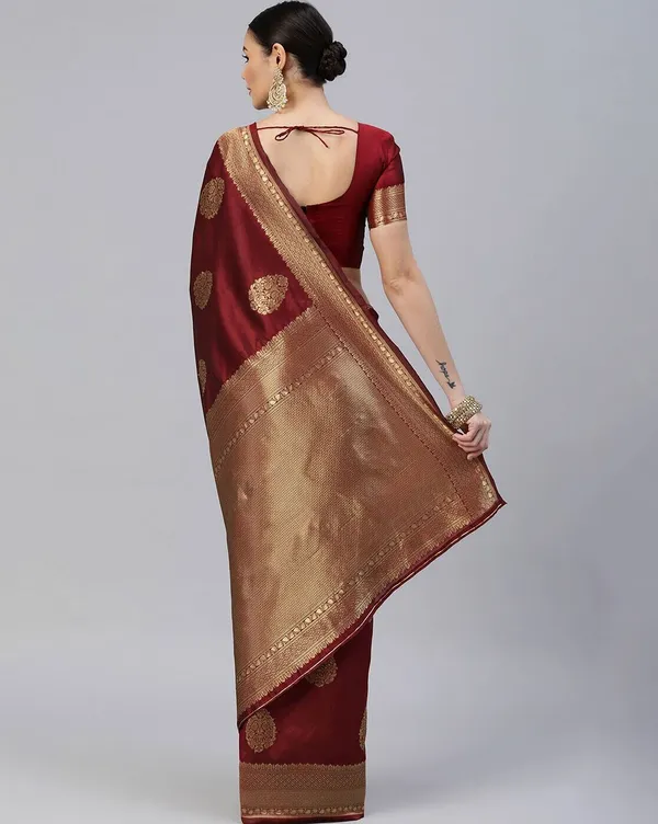 Maroon_Cotton_Silk_Woven_Banarasi_Saree_With_Unstitched_Blouse_For_Women