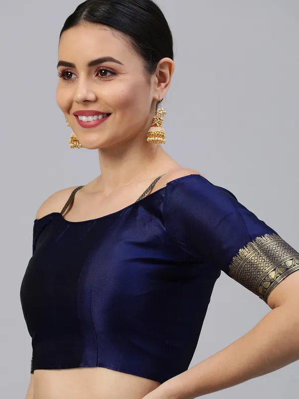 Dark_Blue_Cotton_Silk_Woven_Banarasi_Saree_With_Unstitched_Blouse_For_Women