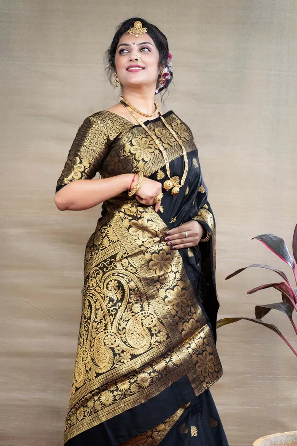 Black_Cotton_Silk_Woven_Banarasi_Saree_With_Unstitched_Blouse_For_Women