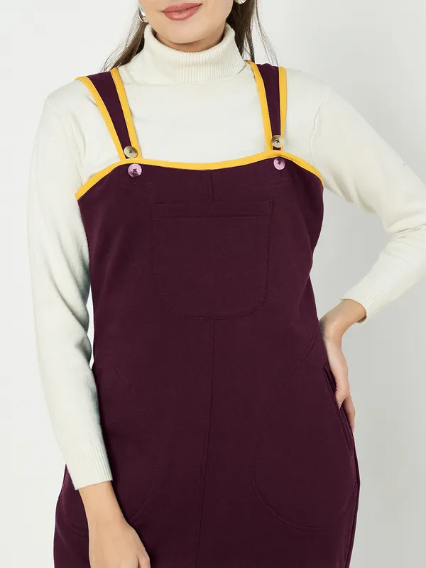 Shoulder_Straps_Dungarees