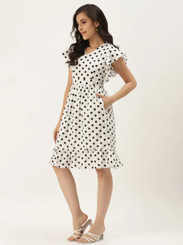 White_Polka_Polyester_Print_Dresses