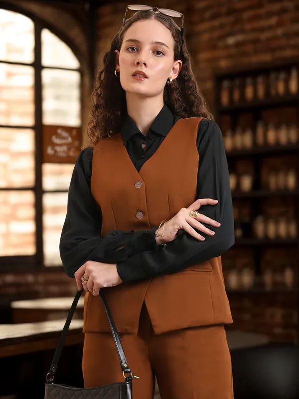 BRINNS_Women_Waistcoat