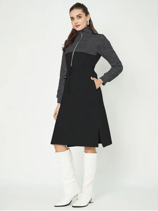 BRINNS_Women_Colourblocked_A-Line_Dress