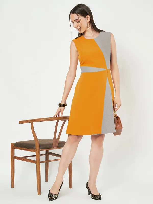 BRINNS_Women_Colourblocked_A-Line_Dress