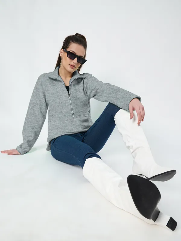 Sweat-shirt