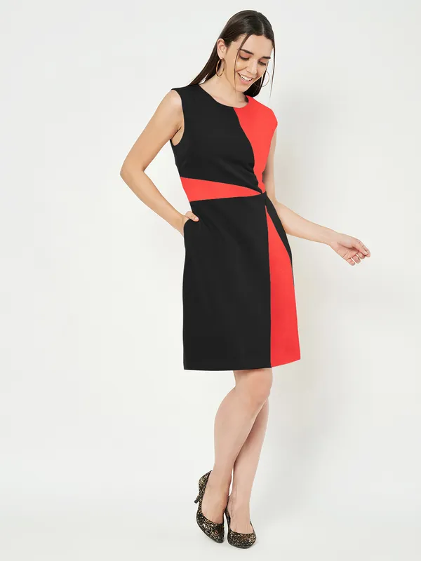 BRINNS_Women_Colourblocked_A-Line_Dress