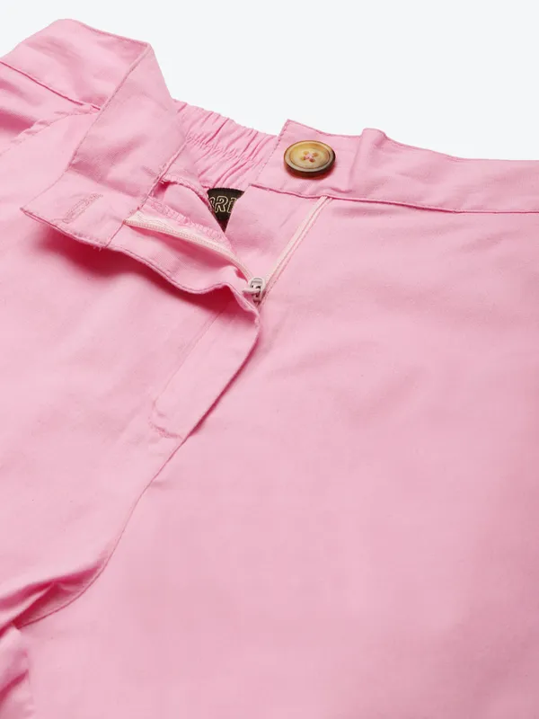 BRINNS_Women_Mid-Rise_Plus_Size_Shorts