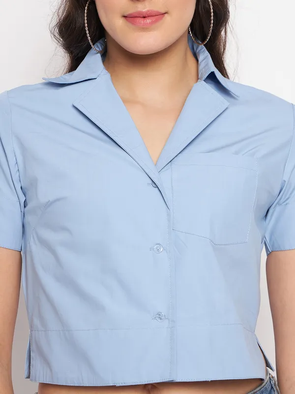 BRINNS_Women_Classic_Fit_Spread_Collar_Crop_Shirt