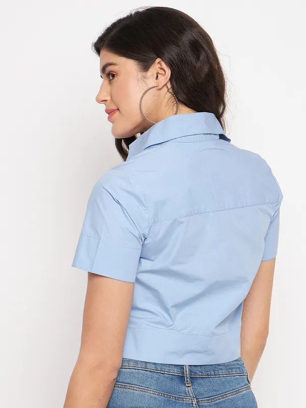 BRINNS_Women_Classic_Fit_Spread_Collar_Crop_Shirt