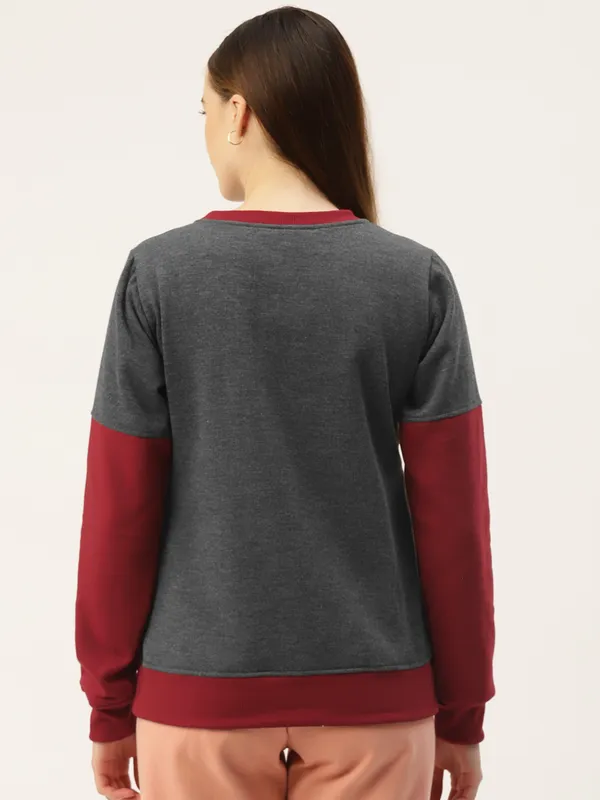 BRINNS_Women_Colourblocked_Fleece_Sweatshirt