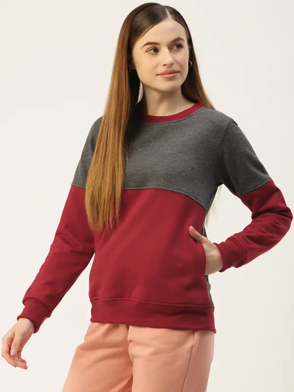 BRINNS_Women_Colourblocked_Fleece_Sweatshirt