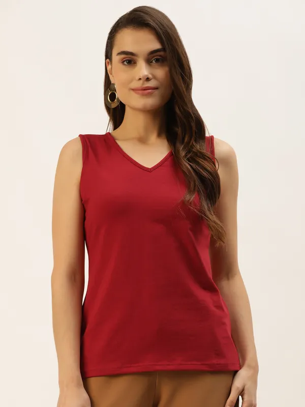 Maroon_Cotton_Lycra_Tops