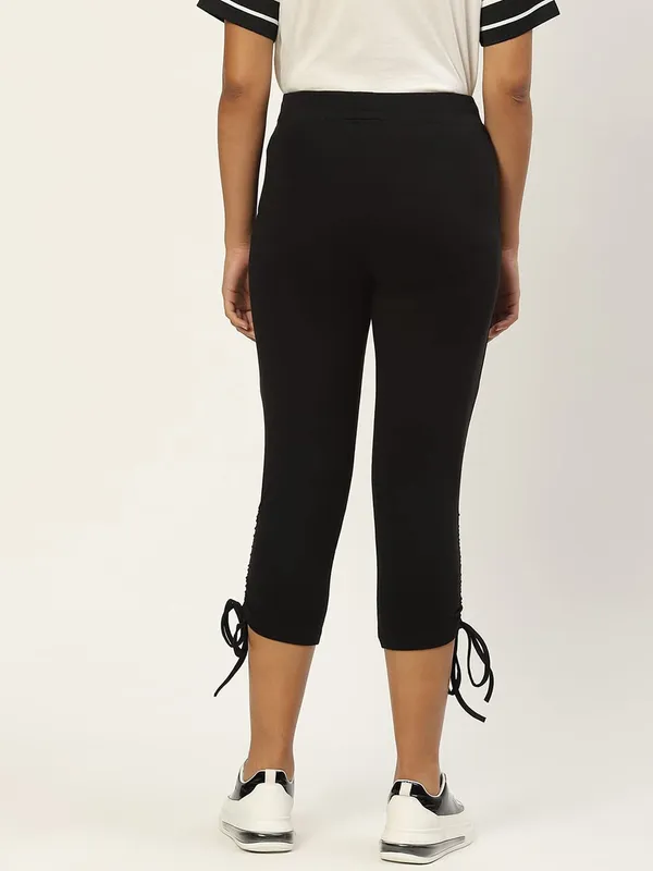 Olive_Cotton_Loop_Teri_Capris_For_Women