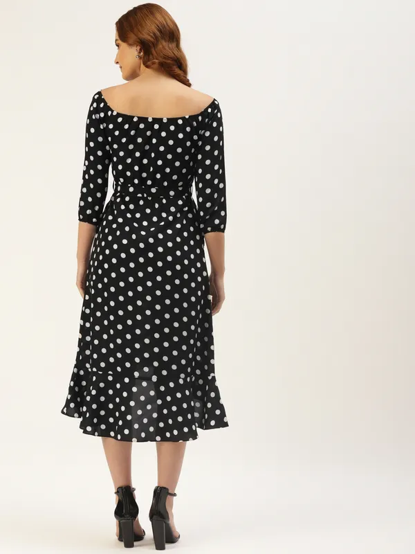 White_&_Black_Floral_Print_A-Line_Midi_Dress