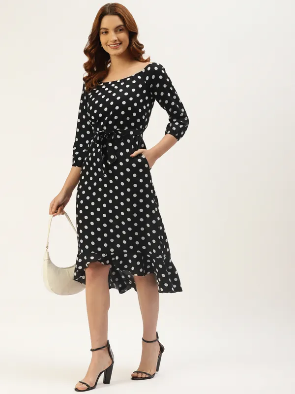 White_&_Black_Floral_Print_A-Line_Midi_Dress
