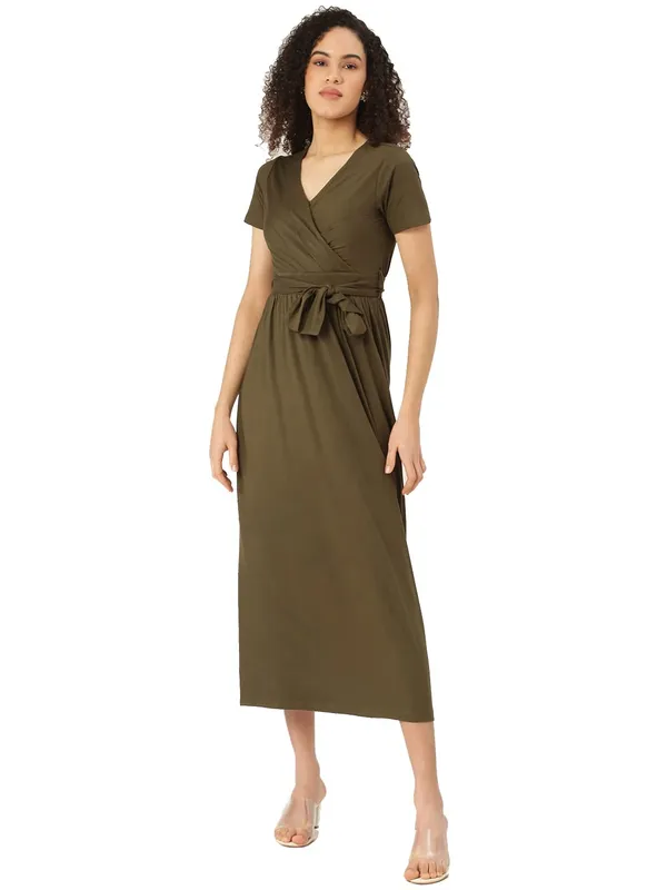 BRINNS_Olive_Green_Solid_Color_Knitted_Midi_Dress