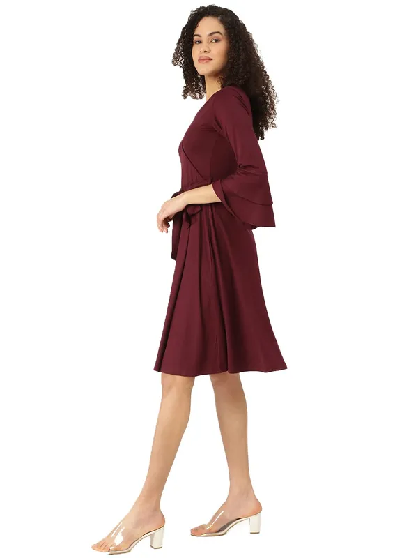 BRINNS_Burgundy_Solid_Dress