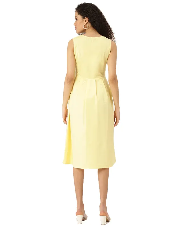 BRINNS_Yellow_Midi_Dress