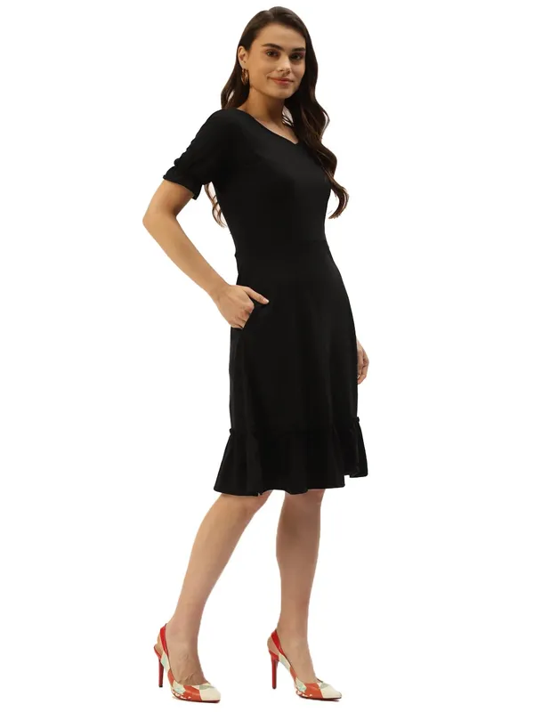 Black_Viscose_Dresses